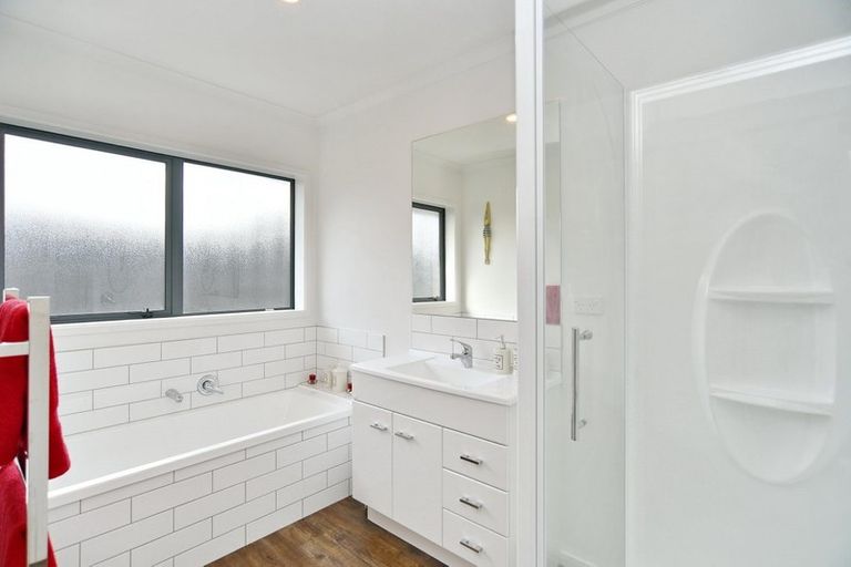 Photo of property in 5 Raranga Street, Marshland, Christchurch, 8083