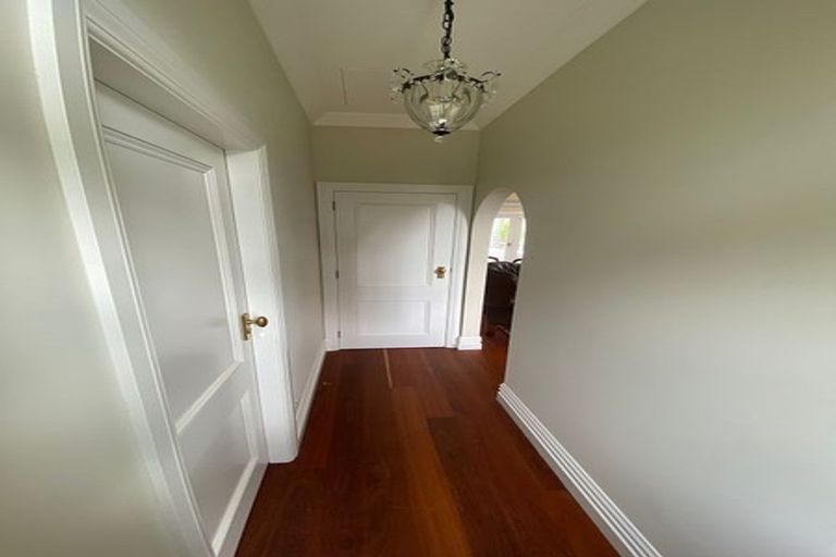 Photo of property in 240 Tinakori Road, Thorndon, Wellington, 6011