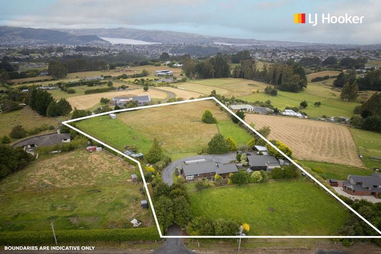Photo of property in 43 Halfway Bush Road, Halfway Bush, Dunedin, 9076