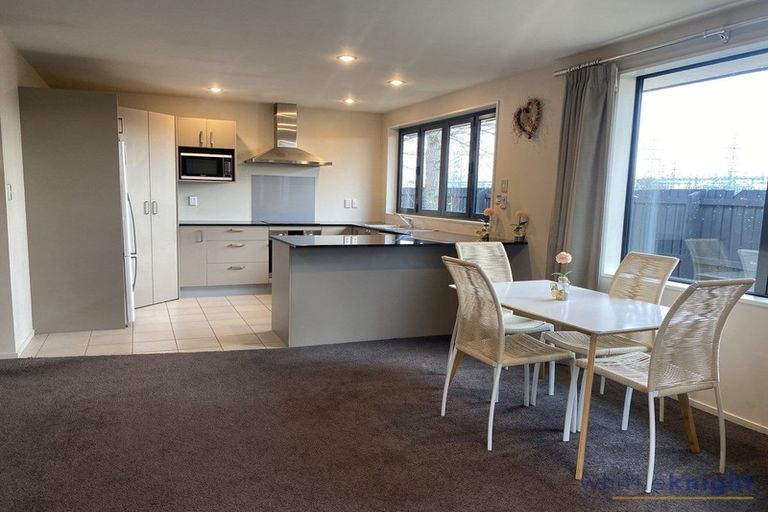 Photo of property in 29 Roberts Road, Hei Hei, Christchurch, 8042