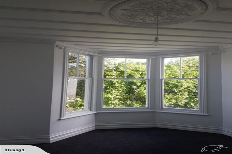 Photo of property in 27-29 Guys Hill Road, Hospital Hill, Napier, 4110