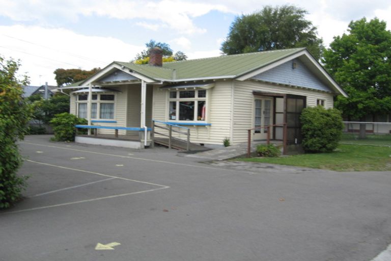 Photo of property in 6 New Brighton Road, Shirley, Christchurch, 8061