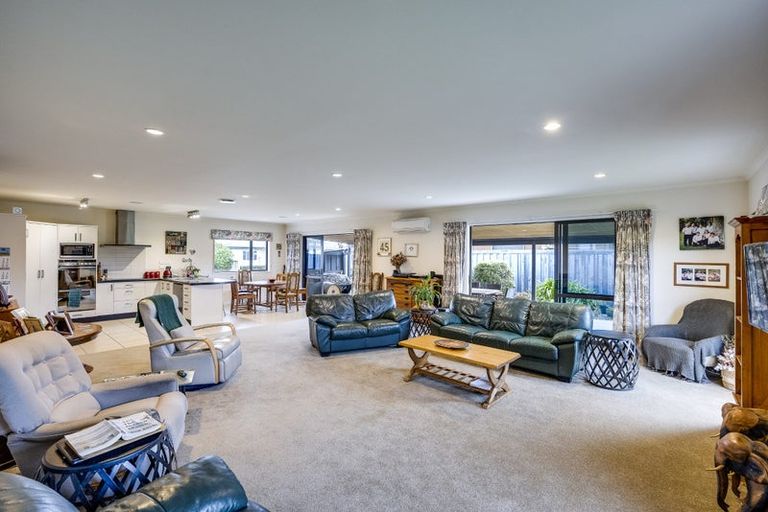 Photo of property in 3 Waitaha Place, Clive, 4102