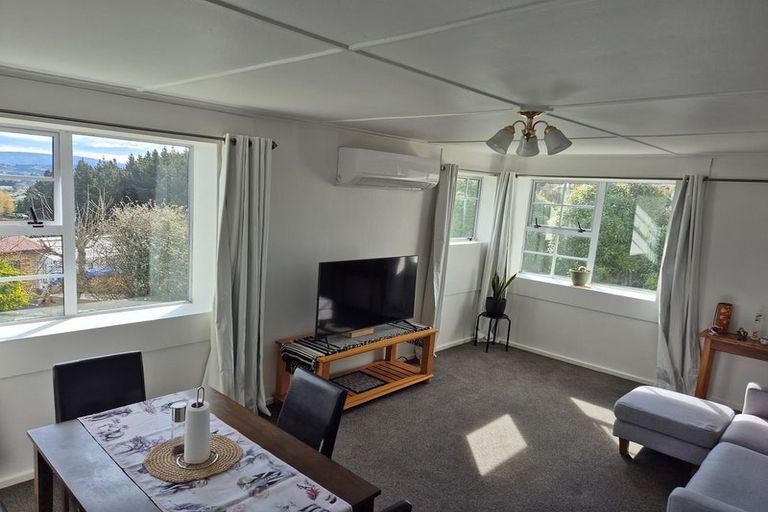 Photo of property in 16 Milford Avenue, Calton Hill, Dunedin, 9012