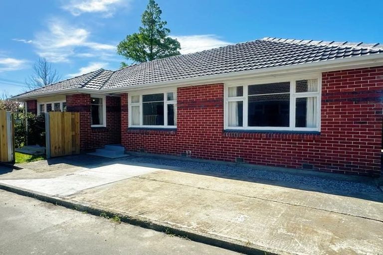 Photo of property in 1/91 Maidstone Road, Ilam, Christchurch, 8041