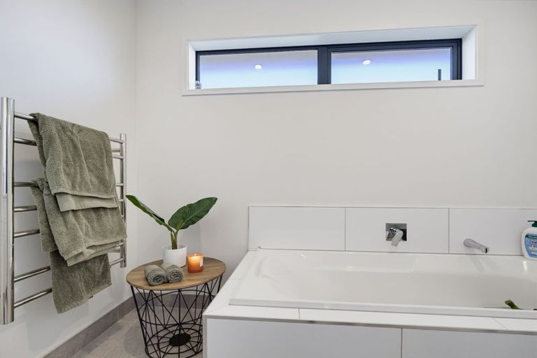 Photo of property in 27 Kawaupaka Road, Kaukapakapa, Helensville, 0875