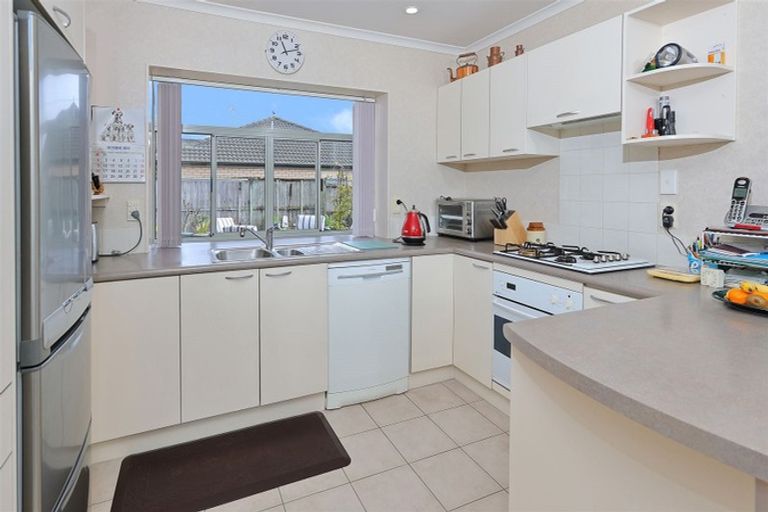 Photo of property in 5 Somerton Rise, Henderson, Auckland, 0612