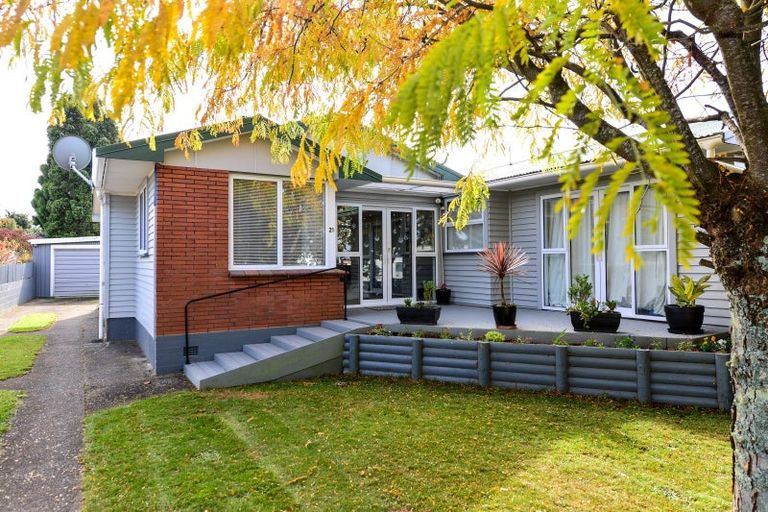 Photo of property in 21 Insoll Avenue, Enderley, Hamilton, 3214