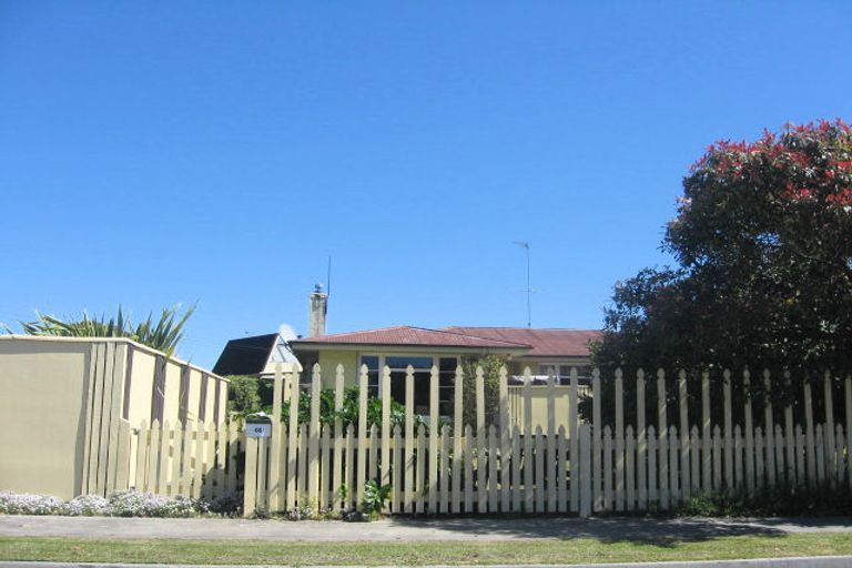 Photo of property in 70 Park Terrace, Blenheim, 7201