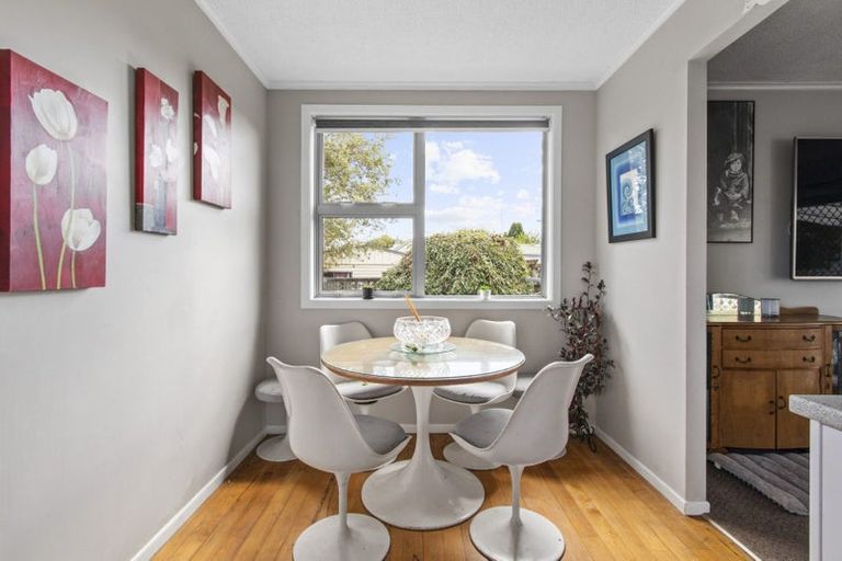 Photo of property in 24 Susan Place, Deanwell, Hamilton, 3206