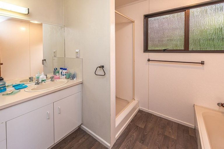 Photo of property in 46 Aiken Road, Saint Johns Hill, Whanganui, 4501