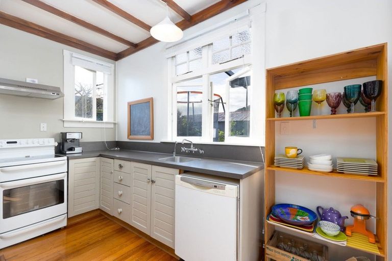 Photo of property in 2 Weka Street, The Wood, Nelson, 7010