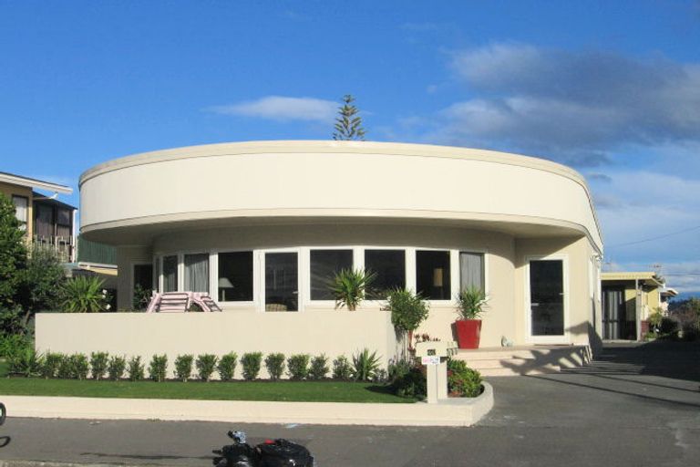 Photo of property in 2/40 The Esplanade, Westshore, Napier, 4110