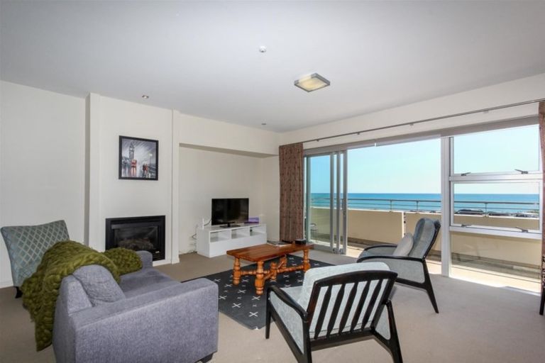 Photo of property in Quarterdeck, 3/4 Buller Street, New Plymouth, 4310