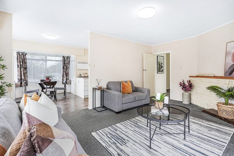 Photo of property in 14 Liston Crescent, Hillcrest, Hamilton, 3216