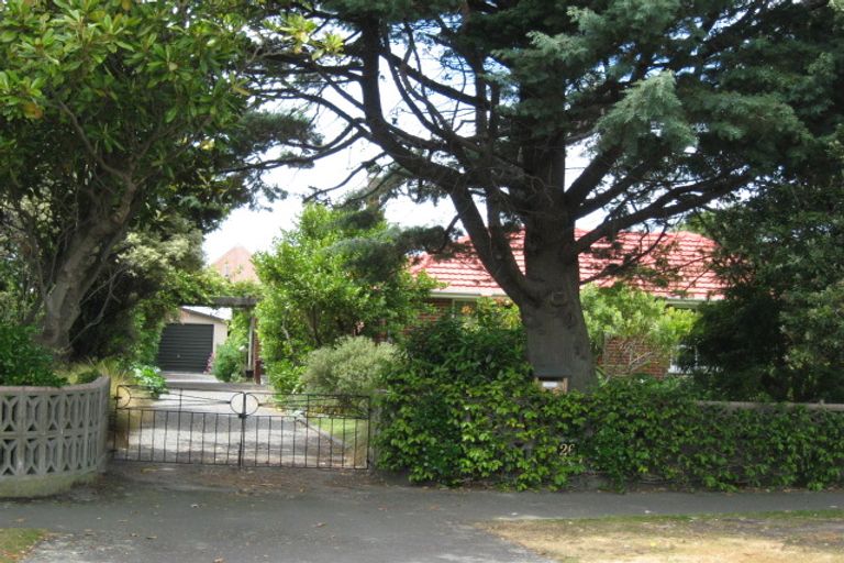 Photo of property in 26 Celia Street, Redcliffs, Christchurch, 8081