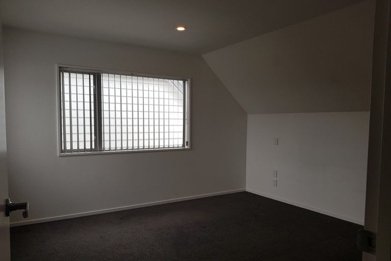 Photo of property in 70b Elizabeth Street, Riccarton, Christchurch, 8041