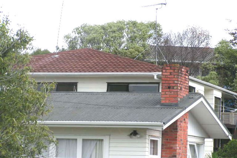 Photo of property in 2/48 Becroft Drive, Forrest Hill, Auckland, 0620