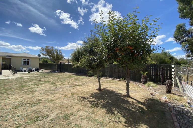 Photo of property in 11 Makohine Lane, Ohingaiti, Kimbolton, 4785
