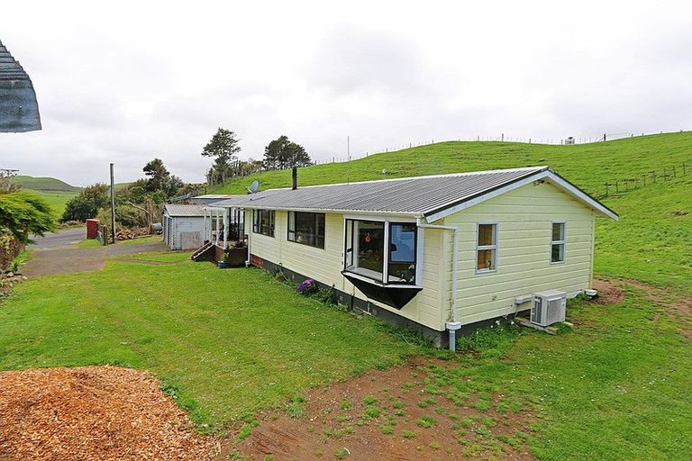 Photo of property in 852 Upper Kina Road, Oaonui, Opunake, 4681