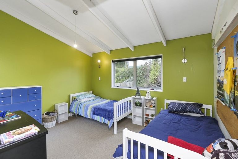 Photo of property in 12 Govett Avenue, Frankleigh Park, New Plymouth, 4310