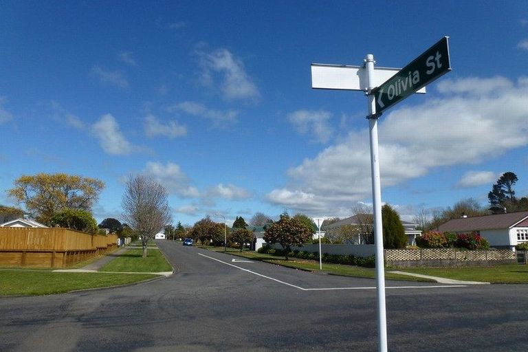 Photo of property in 11 Olivia Street, Stratford, 4332