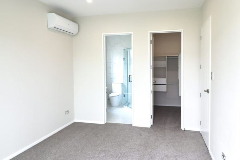 Photo of property in 21 Woven Place, Karaka, Papakura, 2113
