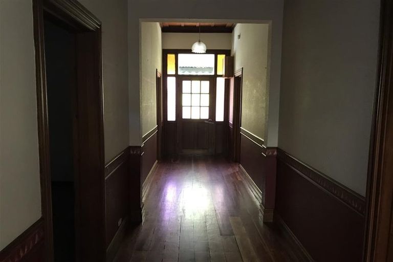 Photo of property in 906 Heretaunga Street East, 906 Heretaunga Street East, Parkvale, Hastings, 4122