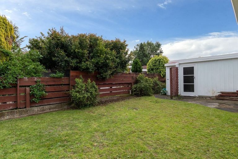 Photo of property in 4 Linklater Avenue, Bellevue, Tauranga, 3110