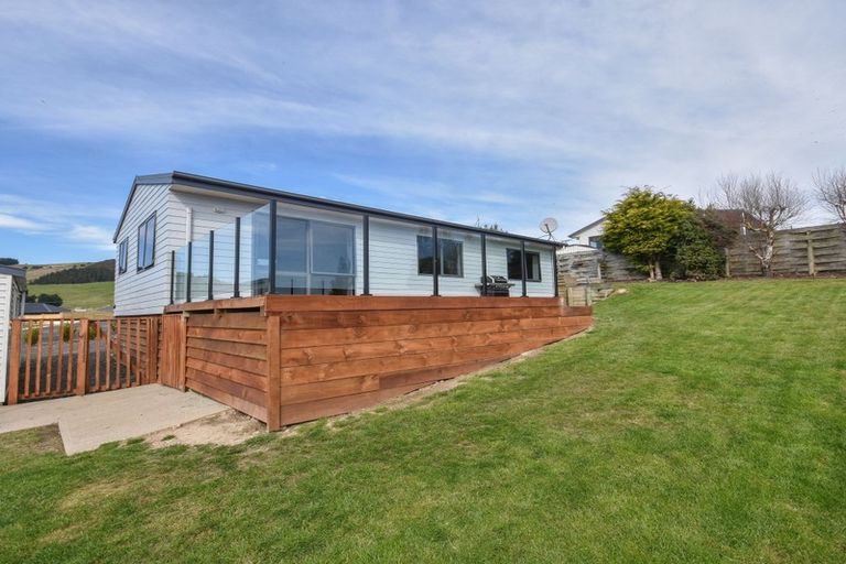 Photo of property in 55 Titri Road, Waihola, Outram, 9073
