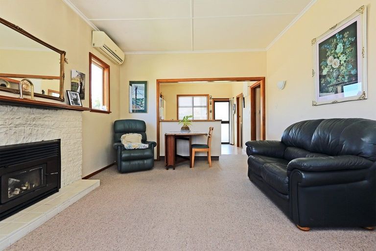 Photo of property in 217 Tudor Avenue, Mayfair, Hastings, 4122