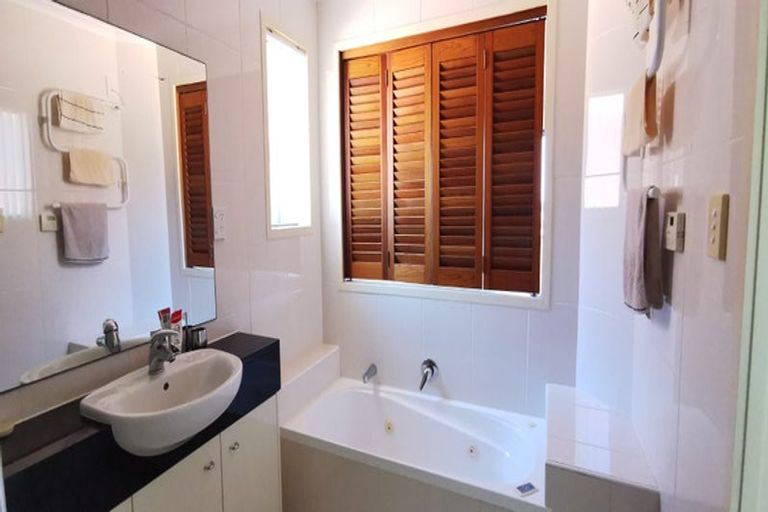 Photo of property in 66 Nautilus Drive, Gulf Harbour, Whangaparaoa, 0930