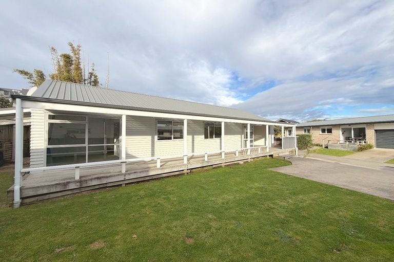 Photo of property in 1321b Papamoa Beach Road, Papamoa Beach, Papamoa, 3118