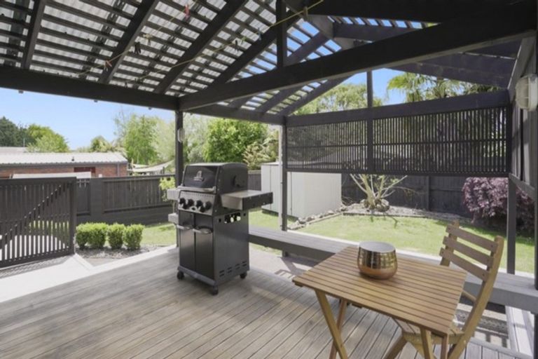 Photo of property in 12 Iles Road, Lynmore, Rotorua, 3010