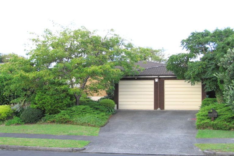 Photo of property in 29 Majesty Place, Half Moon Bay, Auckland, 2012