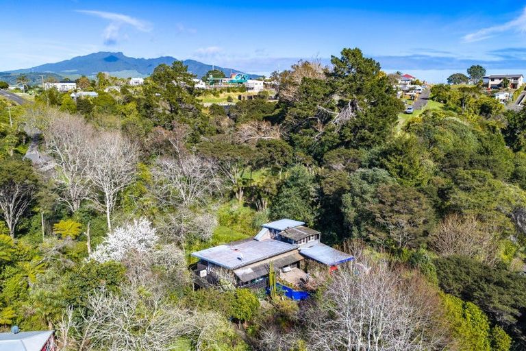 Photo of property in 24 Cross Street, Raglan, 3225