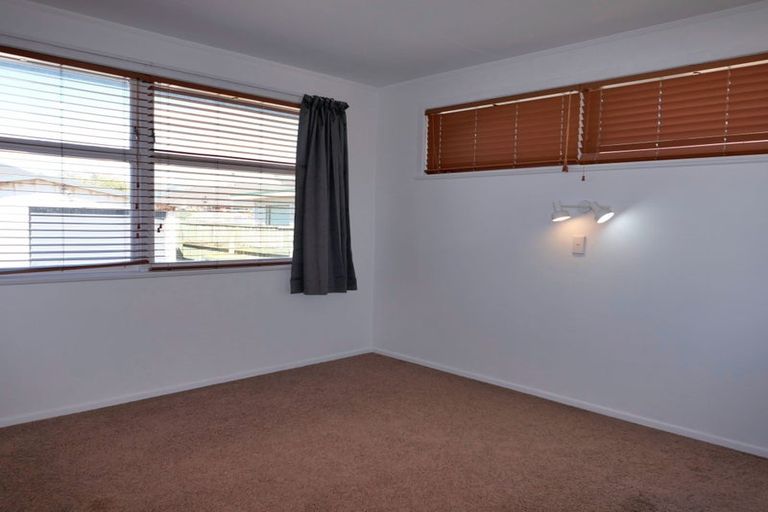 Photo of property in 80 Michael Road, Paraparaumu Beach, Paraparaumu, 5032