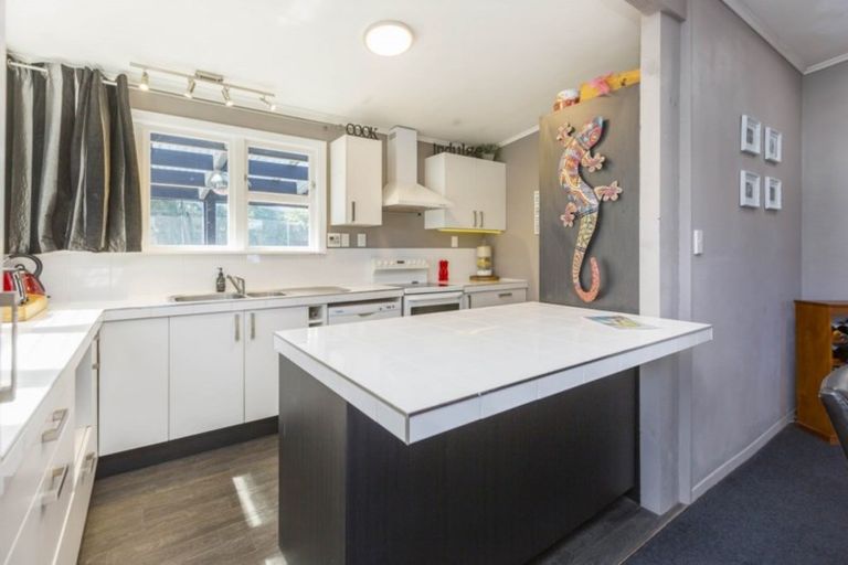 Photo of property in 26 Akatarawa Road, Brown Owl, Upper Hutt, 5018