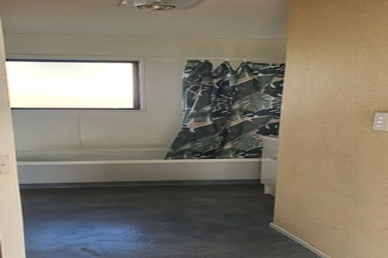 Photo of property in 16 Porikapa Road, Owhata, Rotorua, 3010