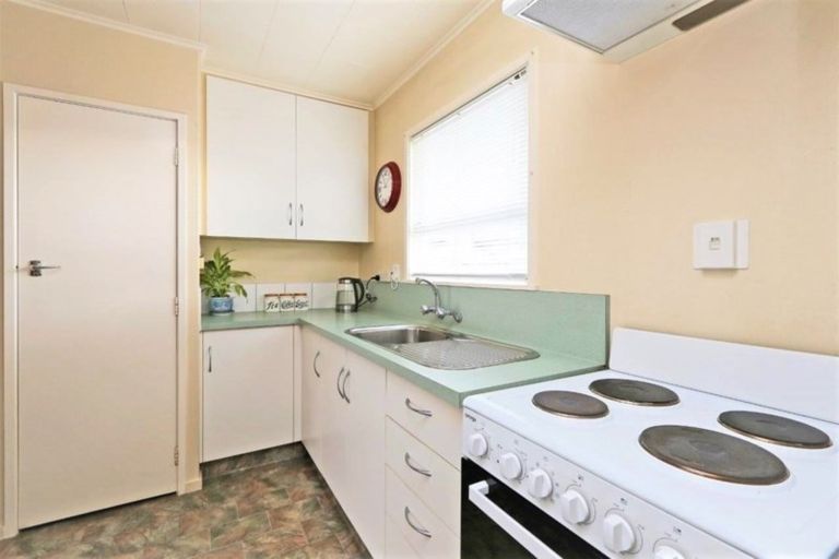 Photo of property in 902 Willowpark Road North, Mayfair, Hastings, 4122