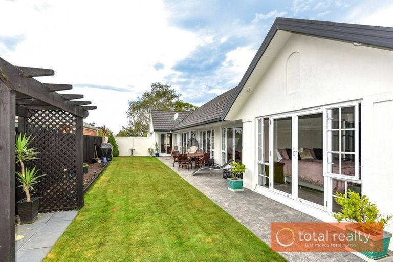 Photo of property in 2 Viceroy Place, Halswell, Christchurch, 8025