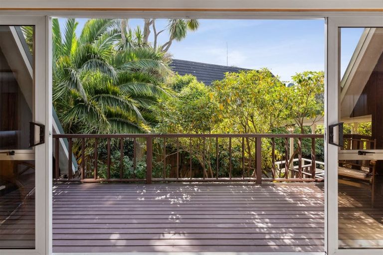 Photo of property in 10 Stormont Place, Avonhead, Christchurch, 8042