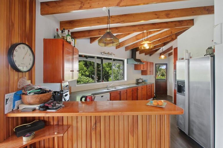 Photo of property in 9 Constable Road, Waiuku, 2123