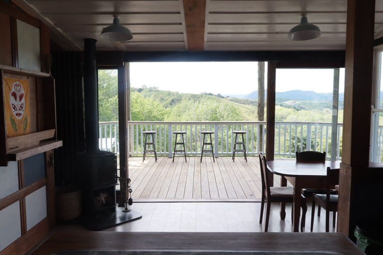 Photo of property in 7 James Road, Maungaturoto, 0587