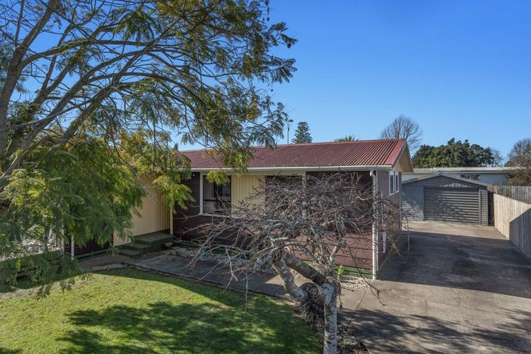 Photo of property in 18 Kowhai Avenue, Edgecumbe, 3120