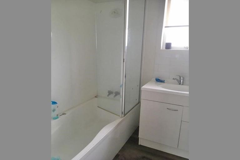 Photo of property in 20 President Avenue, Papakura, 2110