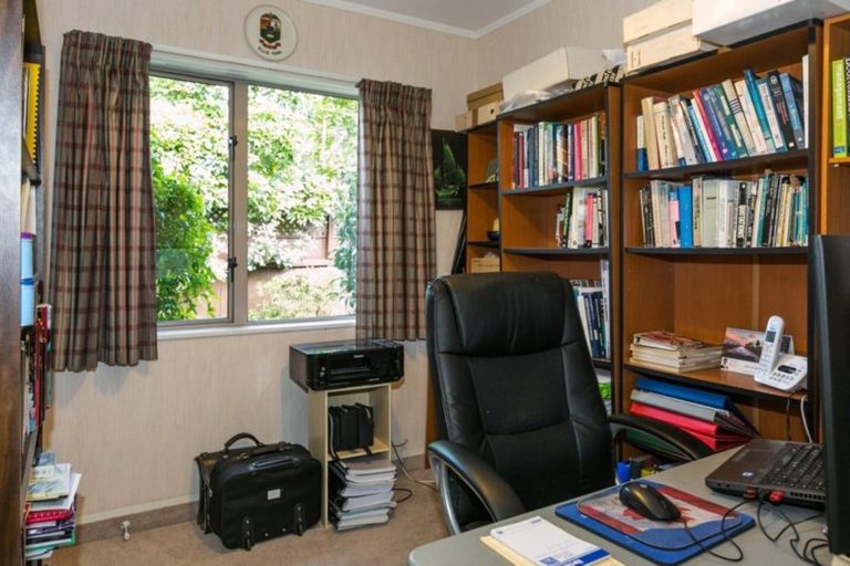 Photo of property in 3 Hyatt Grove, Greenmeadows, Napier, 4112