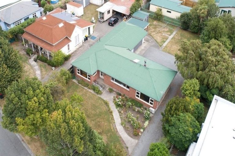 Photo of property in 31 Mathesons Road, Phillipstown, Christchurch, 8011