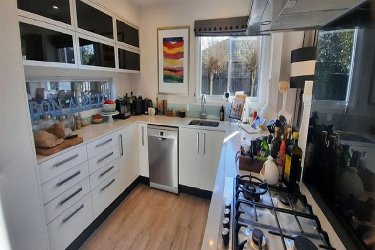 Photo of property in 45 Mays Road, St Albans, Christchurch, 8052