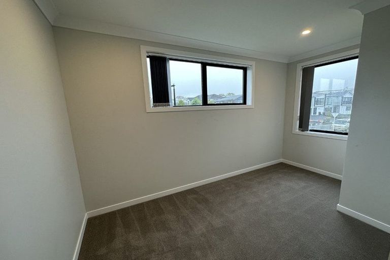 Photo of property in 19 Harewood Street, Whenuapai, Auckland, 0618